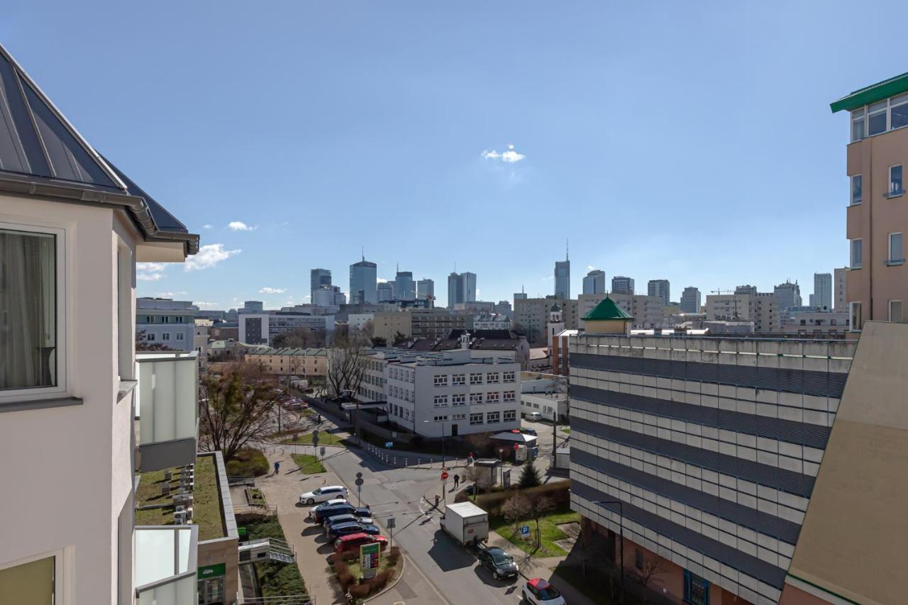 Stylowy Apartament Z Pieknym Widokiem Na Miasto Варшава Екстер'єр фото