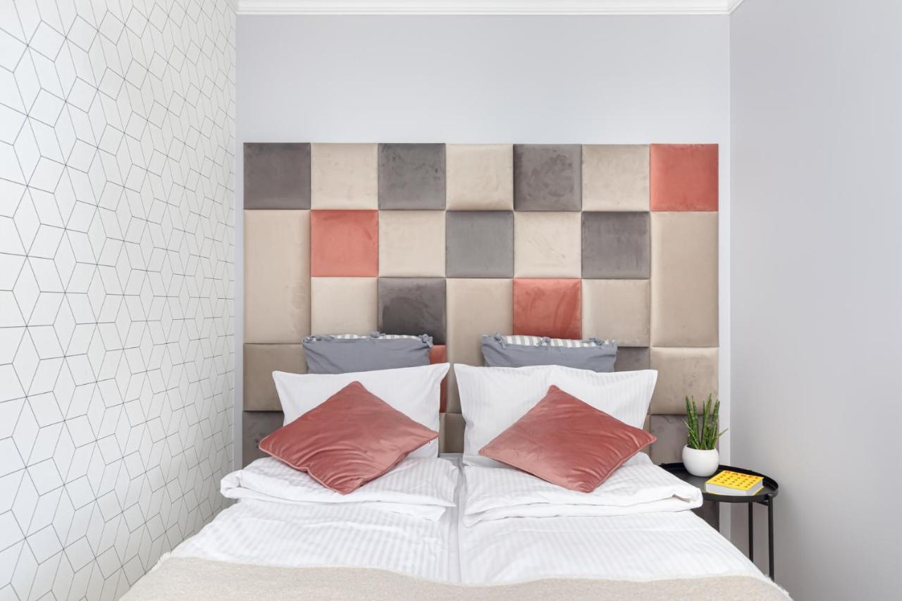 Stylowy Apartament Z Pieknym Widokiem Na Miasto Варшава Екстер'єр фото